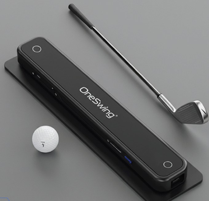 OneSwing LaunchPro 26 simulator package